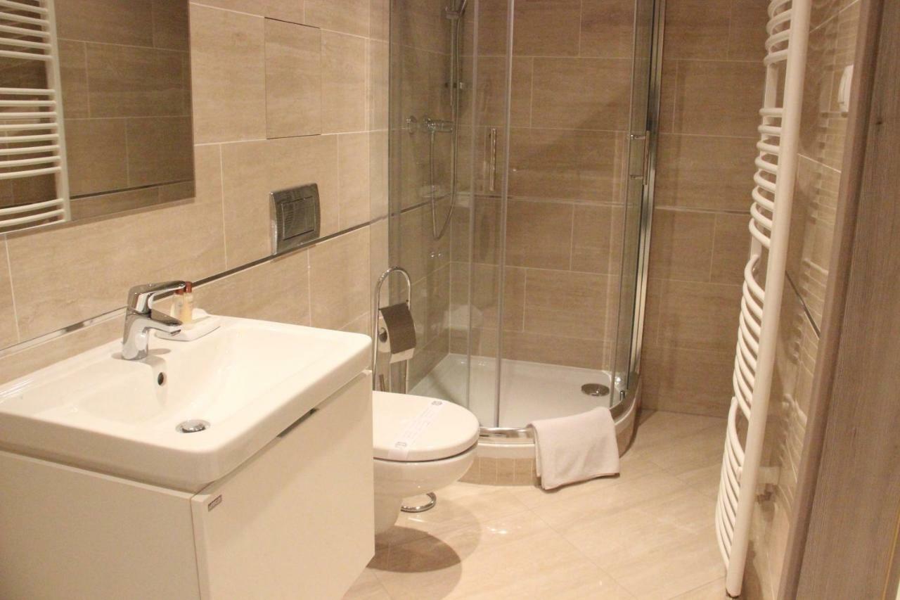 Luxury Studio In The Heart Of Beroun Exterior photo