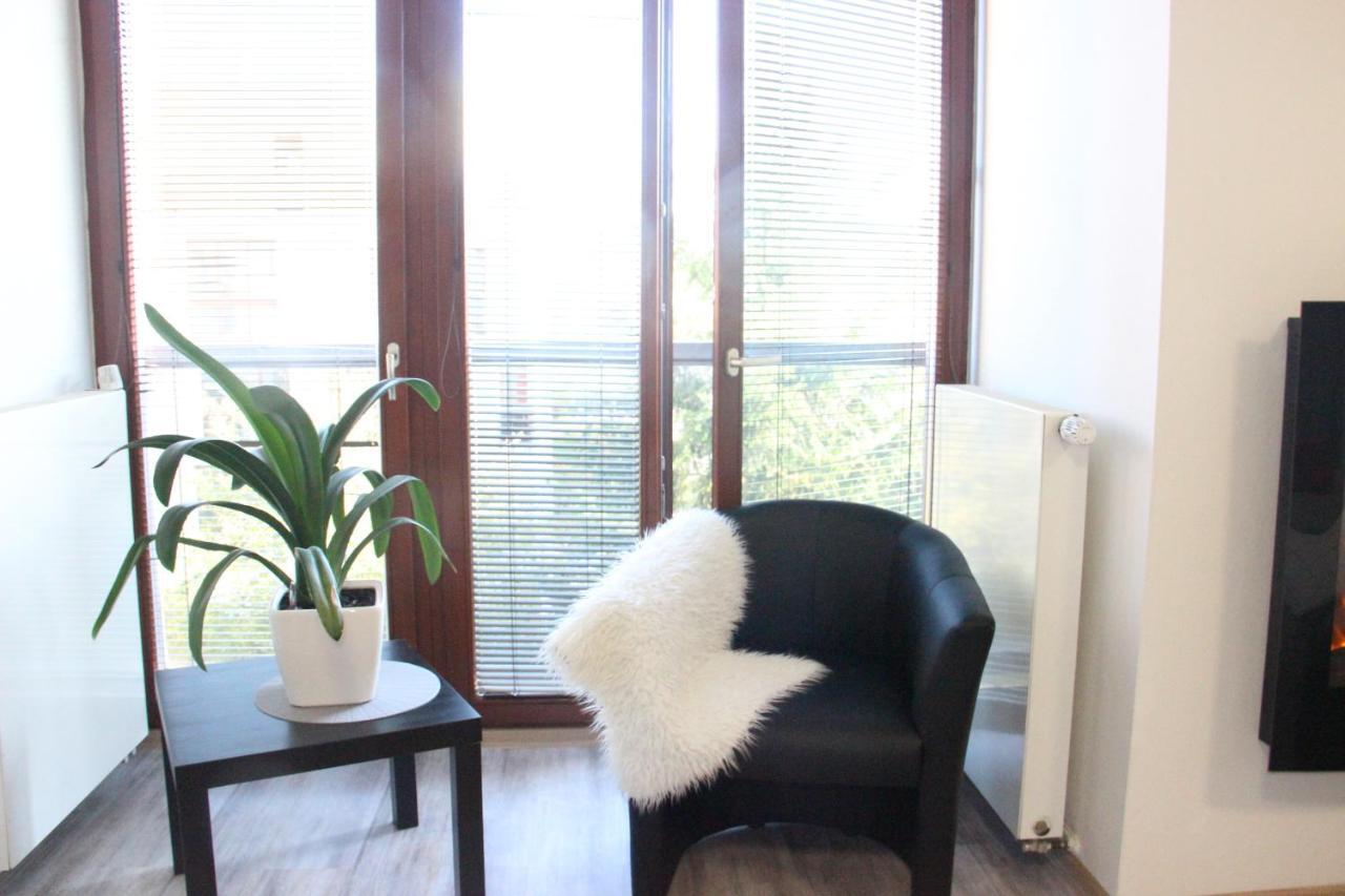 Luxury Studio In The Heart Of Beroun Exterior photo